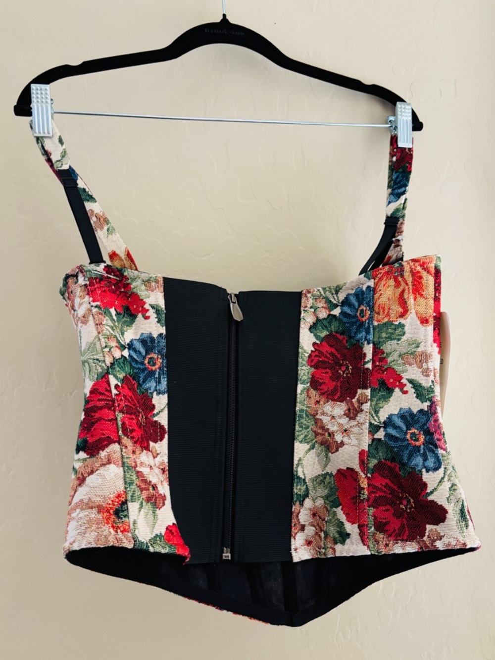 Chicwish Floral Tapestry Bustier Top - Red, Blue, Green, Cream Women’s M NEW - Picture 2 of 11